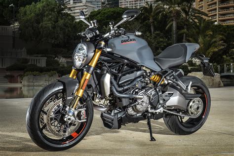 Review of Ducati Monster 1200 2017: pictures, live photos & description ...