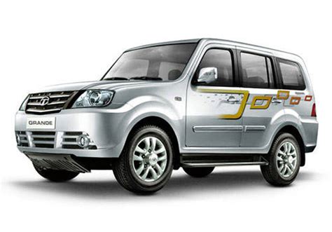 Tata Sumo Grande Price in India, Review, Pics, Specs & Mileage | CarDekho