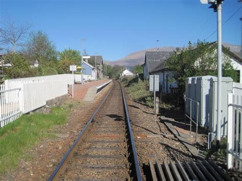 Corpach railway station, Highland © Nigel Thompson cc-by-sa/2.0 :: Geograph Britain and Ireland