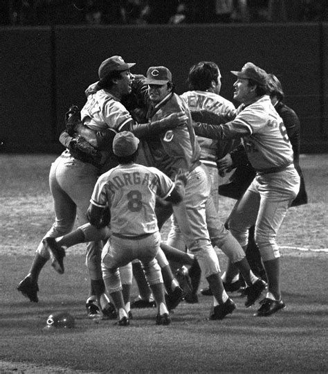 1975 Cincinnati Reds - World Series celebration | Cincinnati reds, Cincinnati, Cincinnati reds ...