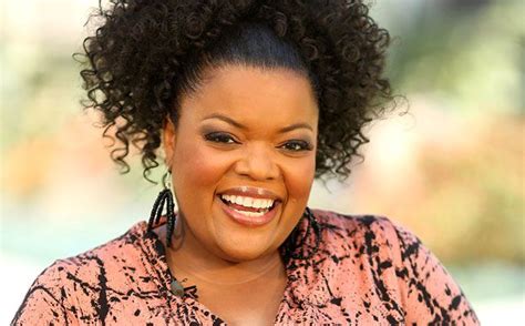 'Community' star Yvette Nicole Brown joins CBS' 'Odd Couple' | EW.com