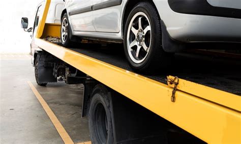 Tips That Every Tow Truck Driver Should Know