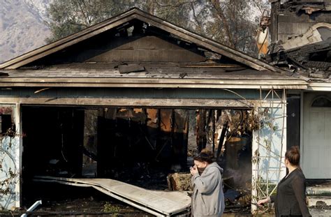 California Fire: Devastating Photos As Flames Tear Through Region | Los ...