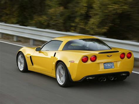 2005 C6 Corvette | Image Gallery & Pictures