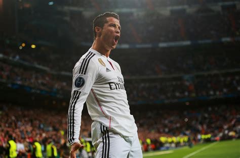 Cristiano Ronaldo Transferred to Juventus by Real Madrid - Bloomberg