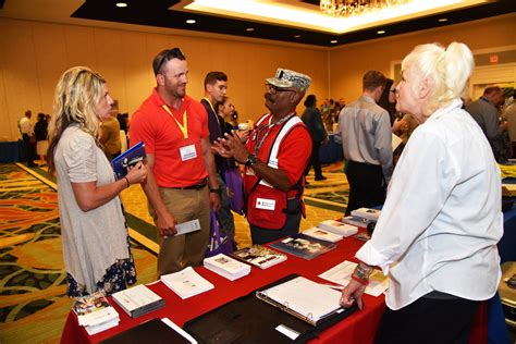 Deployers, loved ones learn about American Red Cross services > Air Force Reserve Command ...