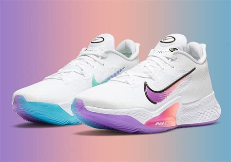 Яркие детали на Nike Air Zoom BB NXT