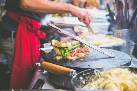 How a humble Paris sandwich stand took over the world | Adventure.com