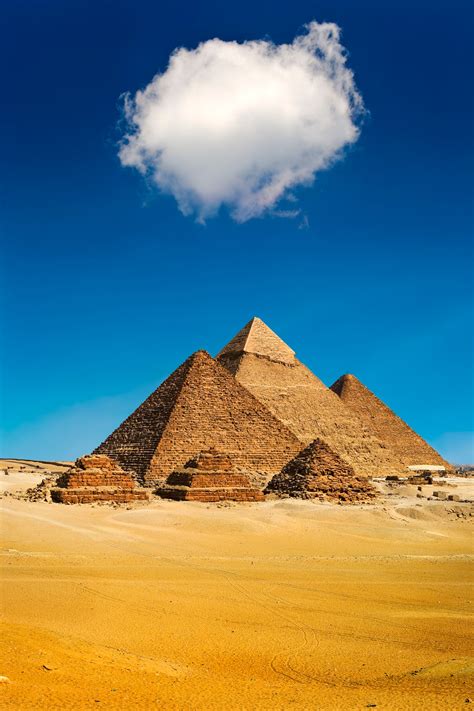 Facts About the Great Pyramids of Giza | Architectural Digest