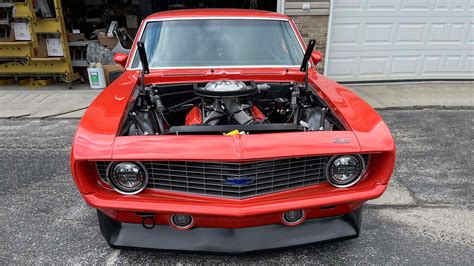 COPO Tribute LS-swapped 1969 Pro-Touring Camaro