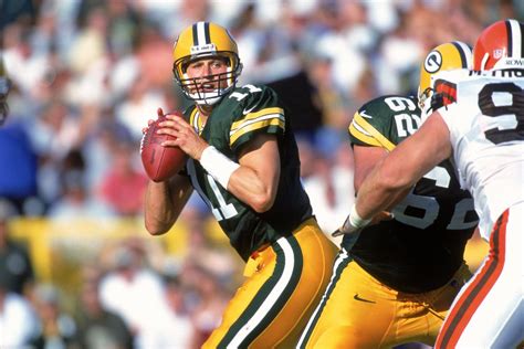 Matt Hasselbeck pokes fun at himself & thanks Packers for drafting him - Acme Packing Company