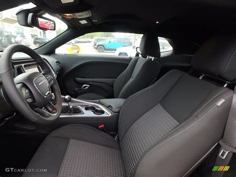 Black Interior 2018 Dodge Challenger R/T Photo #122497184 | GTCarLot.com