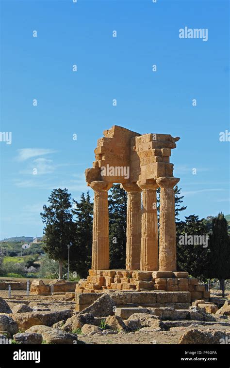 Valley of the Temples, Agrigento Stock Photo - Alamy