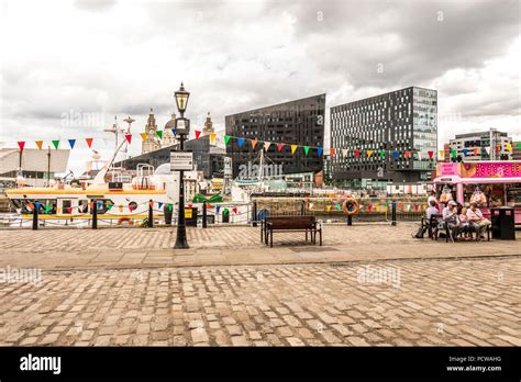 Albert Docks Liverpool Lancashire United Kingdom Stock Photo - Alamy