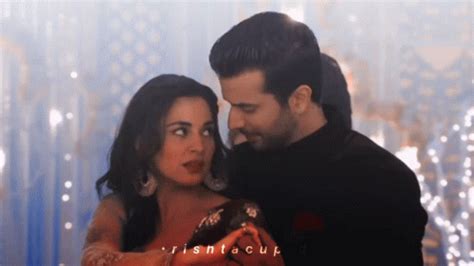 Kundali Bhagya Rishta GIF - Kundali Bhagya Rishta Preeshabh - Discover & Share GIFs