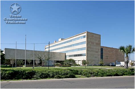 Hidlago County Courthouse - Edinburg, Texas - Photograph Page 1