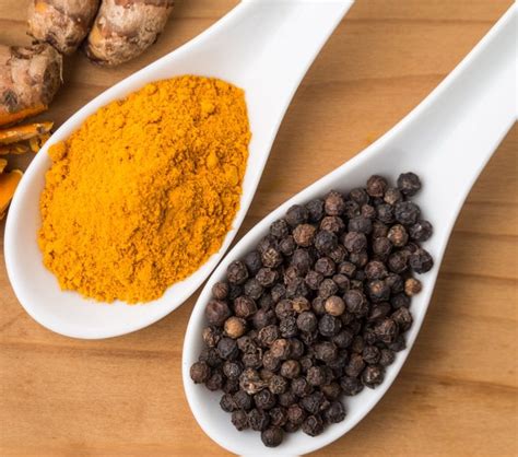 Why Black Pepper And Turmeric Is A Great Blend For Health