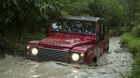 wallpaper: Land Rover Defender Off Road Wallpapers