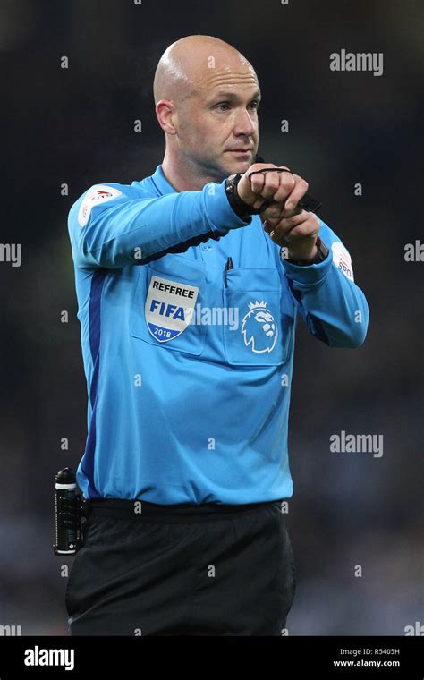 Anthony taylor soccer referee hi-res stock photography and images - Alamy