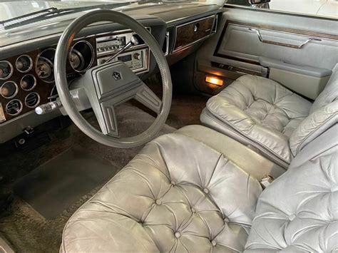 1984 Chrysler Fifth Avenue Base 4dr Sedan for sale: photos, technical ...