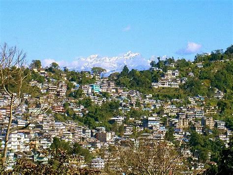 Kalimpong Travel Guide: What to See, Weather, Activity | IndiaTravelPage