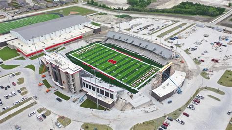 Texas high school gets new 10,000 seat, $35M football stadium - Indianapolis News | Indiana ...