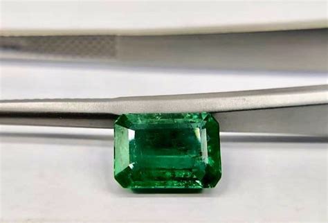 Top Quality Zambia Emerald 100% Natural 2.035 Carats 9x7 MM - Etsy