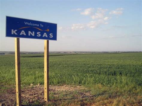 Welcome to Kansas along Nebraska border on US Hwy-83