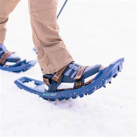 How do you choose your snowshoe hiking equipment?