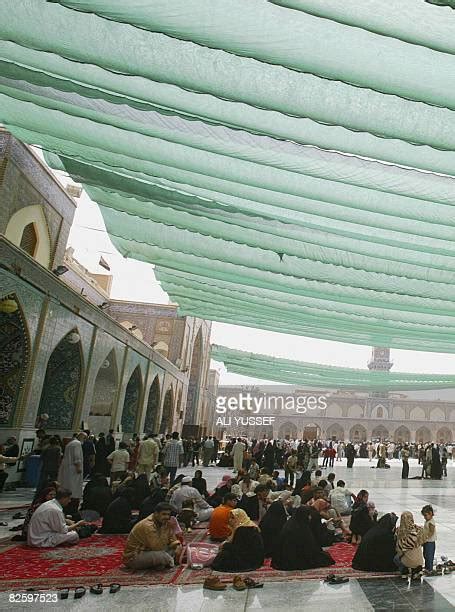 288 Al Mahdi Mosque Stock Photos, High-Res Pictures, and Images - Getty ...