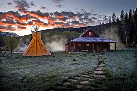 Hot Springs Cabins in Colorado | Insider Families