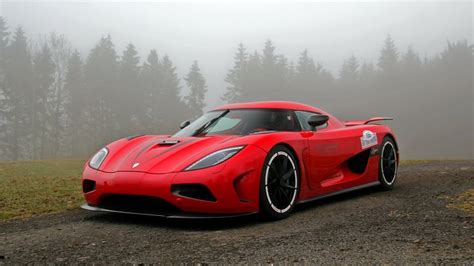 With a mind-blowing top speed of 273mph and able to reach 186mph in 11.7 seconds the Koenigsegg ...