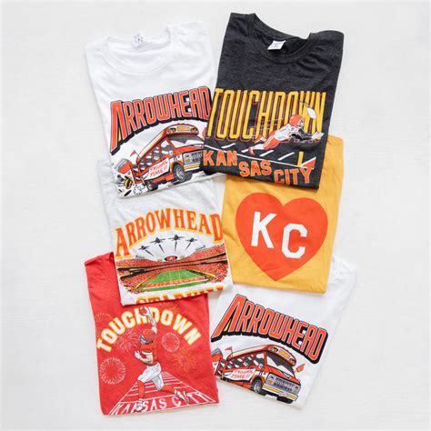 Charlie Hustle KC Heart Tee - Gold & Red – Made in KC