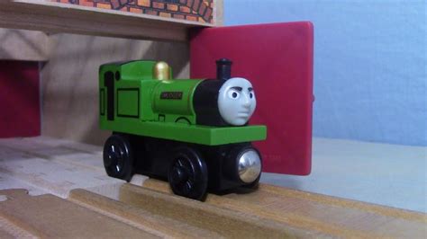 Thomas Wooden Railway Smudger Review - YouTube