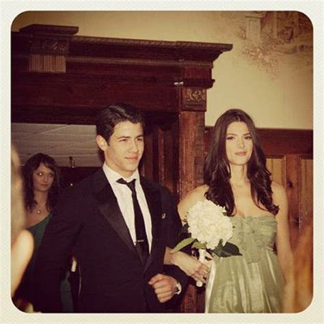 [PICS] Jonas Brothers Wedding Gallery – Hollywood Life