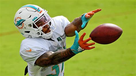 Dolphins activate RB Myles Gaskin from IR | Yardbarker