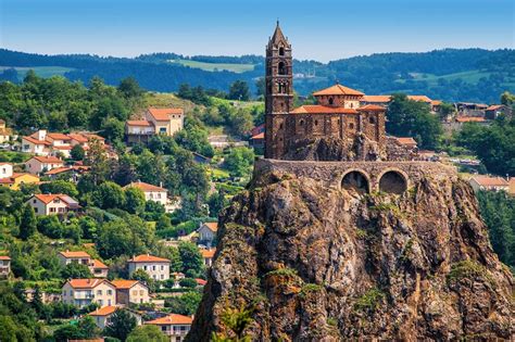 Le Puy-en-Velay, A Small French Town with a Large Legacy in 2021 | Places around the world ...