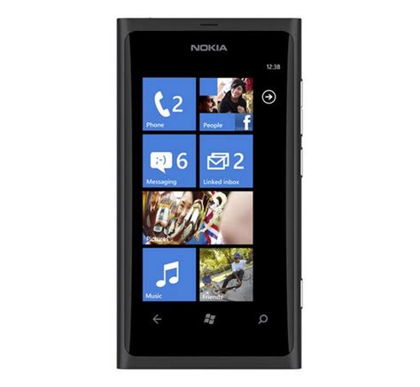 Nokia Lumia 800 Actual Size Image