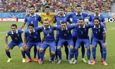 Greek soccer players refuse World Cup bonuses