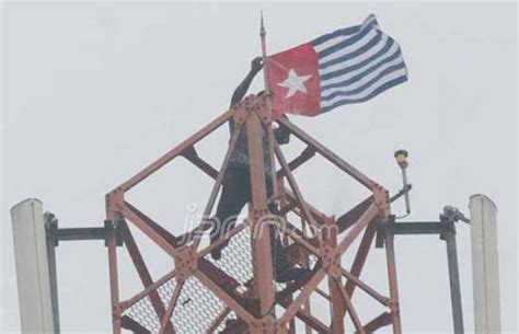 Polisi Siaga Hadapi Aksi Pengibaran Bendera Bintang Kejora di Papua Barat - Papua Barat di ...