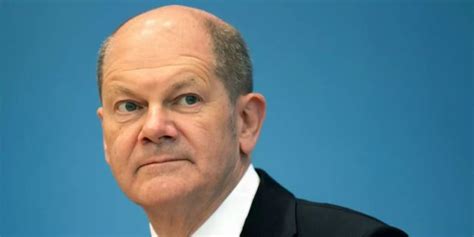 Scholz wirbt im Bundestag für Reform des Euro-Rettungsfonds ESM