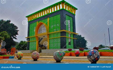 Tourists when Visiting the Gapura Nusantara Monument, the New Iconic ...