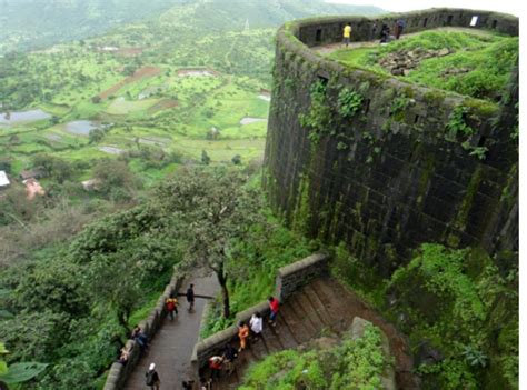 5 Best Tourist Places in Pune, India, Pune, India (B)