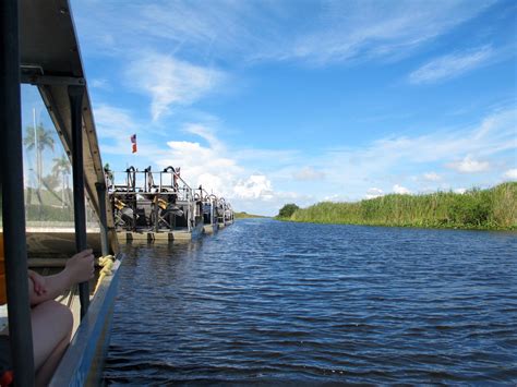 Exploring Everglades Holiday park; The famous Gator Boys Aligator Show