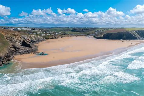 Mawgan Porth Beach Guide | Plan your visit to Cornwall