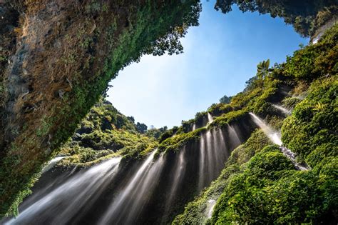 Madakaripura, Air Terjun Tertinggi di Pulau Jawa yang Dijuluki Air Terjun Abadi