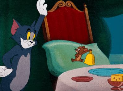 Tom And Jerry Running Gif