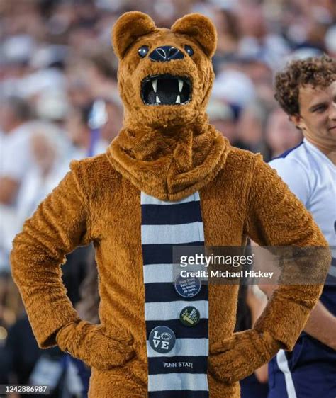 Penn State Mascot Photos and Premium High Res Pictures - Getty Images