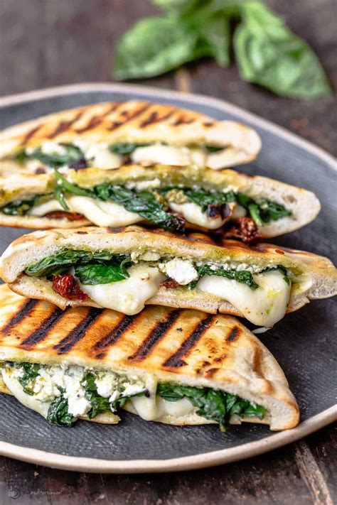 Mozzarella and Feta Pita Grilled Cheese | Recipe Cart