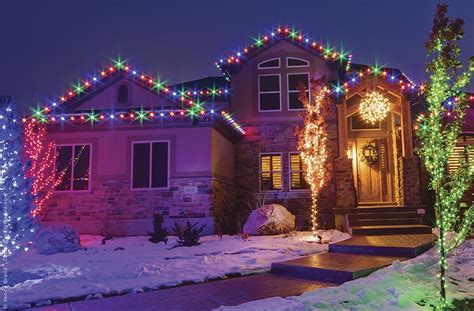 Outdoor Christmas Lights Ideas For The Roof